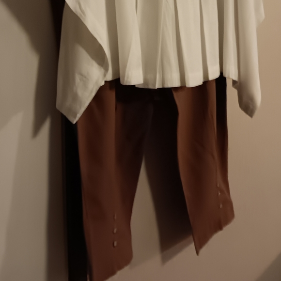 Pantset - Picture 2 of 2